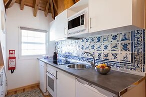 Bairro Alto Wooden Top