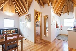 Bairro Alto Wooden Top