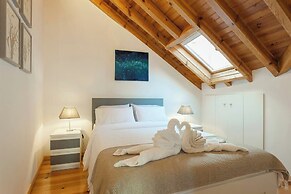 Bairro Alto Wooden Top