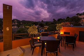 BEACH BREAK SUITES SAYULITA