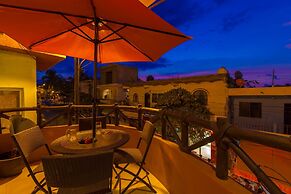 BEACH BREAK SUITES SAYULITA