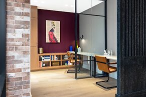 Luxury Apartments by Hyatus Center City