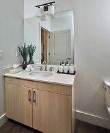 Luxury Apartments by Hyatus Center City