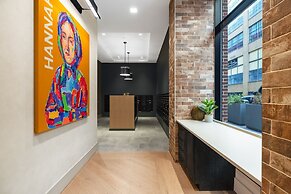 Luxury Apartments by Hyatus Center City