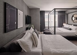 Luxury Apartments by Hyatus Center City