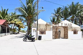 Arena y Mar Seaside Glamping Adults Only