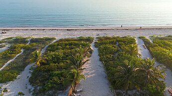 Arena y Mar Seaside Glamping Adults Only
