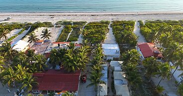 Arena y Mar Seaside Glamping Adults Only