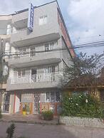 Hotel zocalos y colores