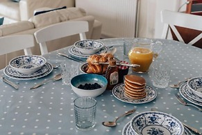 Water s Edge - From 300 Per Night