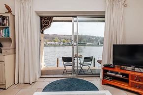 Water s Edge - From 300 Per Night