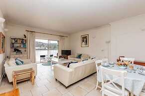 Water s Edge - From 300 Per Night