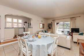 Water s Edge - From 300 Per Night