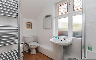 Water s Edge - From 300 Per Night