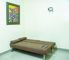 Centrally Located in El Pino la Vega, Space for 8 or More Guest, Heate
