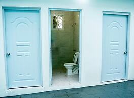 Centrally Located in El Pino la Vega, Space for 8 or More Guest, Heate