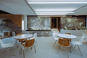 Beijing Qianmen Shan Hotel