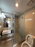 Staycation Jakarta Kensington Royal