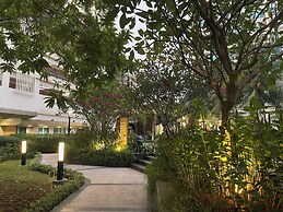 Staycation Jakarta Kensington Royal