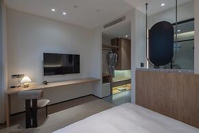 Xinchi Sakura Valley Resort