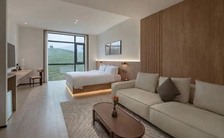 Xinchi Sakura Valley Resort