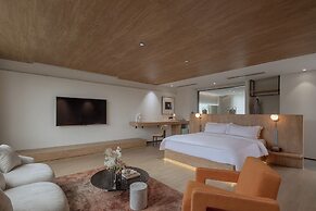 Xinchi Sakura Valley Resort