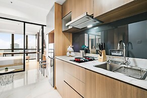 The Smith Luxury SkyView Apartments