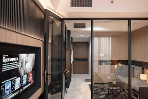 The Smith Luxury SkyView Apartments