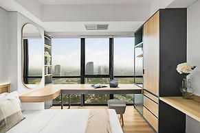 The Smith Luxury SkyView Apartments