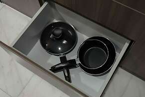 The Smith Luxury SkyView Apartments