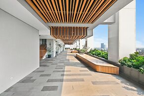 The Smith Luxury SkyView Apartments