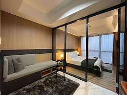 The Smith Luxury SkyView Apartments