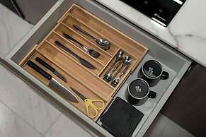 The Smith Luxury SkyView Apartments