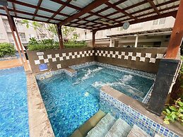 Imperial Mediterania Garden Residence