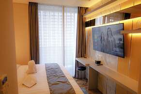 Premium Taman Anggrek Residences