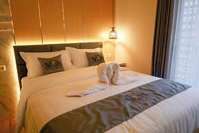 Premium Taman Anggrek Residences