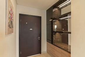 Central Royal Apartments by Emily