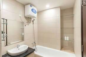 Central Royal Apartments by Emily