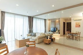 Central Royal Apartments by Emily