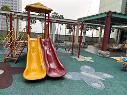 Central Royal Apartments by Emily