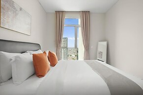 Central Royal Apartments by Emily