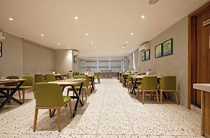 HOTEL PLENTEOUS INN