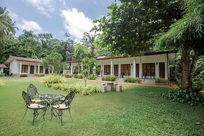 The Regency villa by Escape Essence