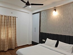 Evaara by The Ganges