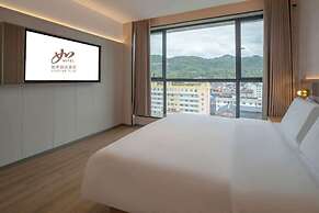 Homeinn Plus - Zhangjiajie Tianmenshan