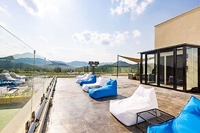Giverny Hotel