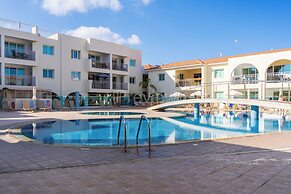Quint - 2-Bedroom Apt & Pool in Protaras