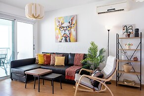 Quint - 2-Bedroom Apt & Pool in Protaras