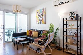 Quint - 2-Bedroom Apt & Pool in Protaras