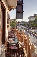 Hotel Prithvi Palace